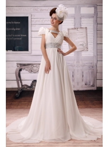 V-neck White 2013 Wedding Dress With Beading and Ruch In Celebrity