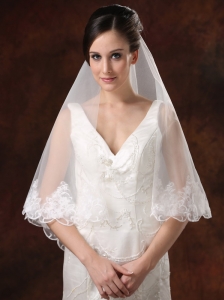 Discount Tulle With Lace Appliques Bridal Veil On Sale