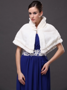 Faux Fur High-Neck White Wedding Party Wrap For Winter