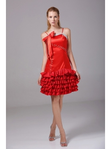 Beading and Bowknot Decorate Bodice Riffled Layers Red Taffeta Spaghetti Straps Knee-length 2013 Prom Dress
