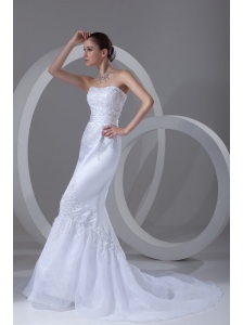 Column Strapless Appliques Court Train Organza Wedding Dress