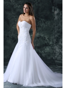 A-Line Sweetheart Beading Tulle Wedding Dress with Court Train