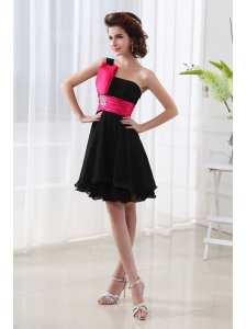 Black Lovely Prom Dress with A-line One Shoulder Chiffon Belt