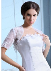 White Short Sleeves Jacket With Embroidery