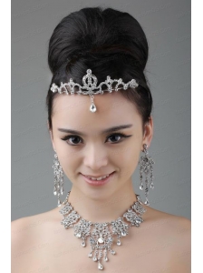 Vintage Style Rhinestone Alloy Jewelry Set Including Crown Necklace And Earrings