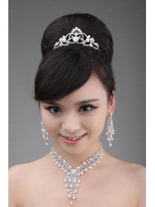 Elegant Rhinestone And Pearl Jewelry Set Including Necklace Earrings And Crown