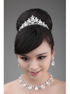 High-quality Rhinestone Dignified Ladies' Necklace and Tiara