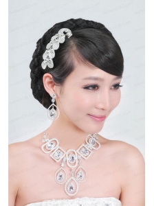 Rhinestone Dignified Necklace And Tiara