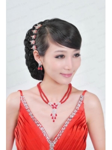 Shimmering Alloy And Imitation Pearl Necklace