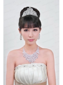 Vintage Style Rhinestones Alloy Jewelry Set Including Necklace And Tiara