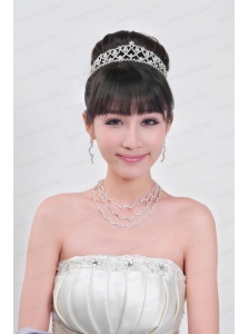 Elegant Alloy With Rhinestone Ladies' Necklace and Tiara