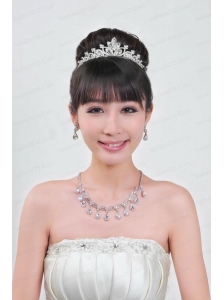 Gorgeous Alloy With Rhinestone Ladies' Necklace and Tiara