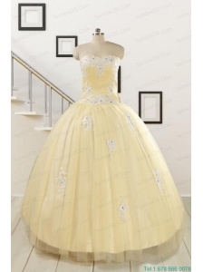 Luxurious Sweetheart Appliques Sweet 16 Dresses in Light Yellow