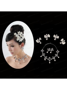 Bowknot Pearl and Rhinestone Necklace Earring Jewelry Set