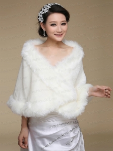 2015 High Quality Front Closure Shawl in White