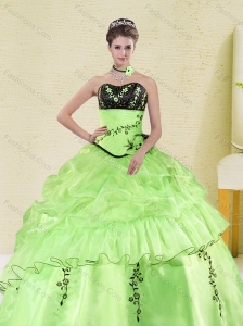 2015 Pretty Spring Green Strapless Quinceanera Dress with Embroidery and Pick Ups