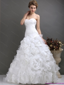 New 2015 Perfect Sweetheart Wedding Dresses with Ruching and Rolling Flowers