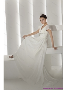2015 Popular Brush Train White Beach Wedding Dresses with Ruching and Beading