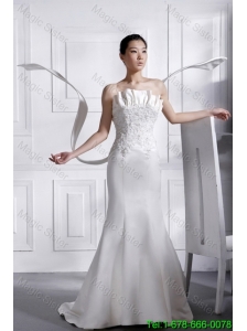 Romantic Court Train Appliques and Beading Wedding Dresses in Mermaid