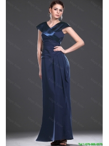 2016 Exquisite V Neck Navy Blue Long Prom Dresses with Ruching