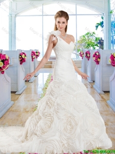 Luxurious Mermaid One Shoulder Wedding Gowns with Rolling Flowers