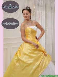 Discount Ball Gown Strapless Quinceanera Dresses with Beading