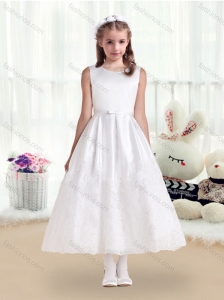 Pretty Scoop White Flower Girl Dresses with Lace and Belt