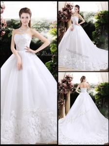 New Style Ball Gown Sweetheart Chapel Train Wedding Dresses with Appliques