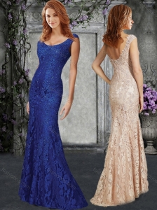 Luxurious Column Scoop Mother of The Bride Dress in Lace