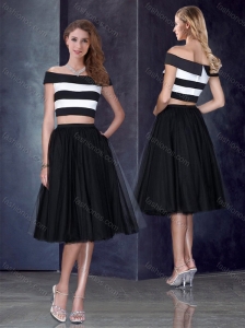 Princess Off the Shoulder Black Prom Dress with Cap Sleeves