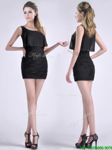 Exquisite Column Scoop Black Mother of the Bride Dress with Appliques and Ruching