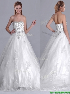 2016 Luxurious Strapless Princess Brush Train Beaded Wedding Dress in Tulle