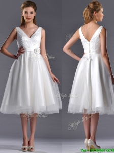 New Style A Line V Neck Hand Crafted Wedding Dress in Tulle