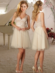 Fashionable Deep V Neck Champagne Short Cheap Dama Dress with Appliques