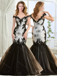 Luxurious Beaded and Applique Mermaid Evening Dress with Off the Shoulder