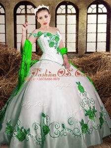 Custom Made White Ball Gowns Taffeta Sweetheart Sleeveless Embroidery Floor Length Lace Up Sweet 16 Dress