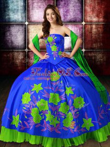 Comfortable Multi-color Satin Lace Up Vestidos de Quinceanera Sleeveless Floor Length Embroidery