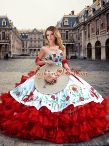 Sleeveless Organza and Taffeta Floor Length Lace Up 15 Quinceanera Dress in White And Red with Embroidery and Ruffled Layers