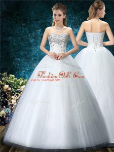 Hot Sale White Ball Gowns Beading and Embroidery Wedding Dress Lace Up Tulle Sleeveless Floor Length