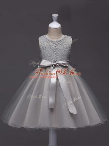 Discount Scoop Sleeveless Child Pageant Dress Knee Length Lace and Belt Grey Tulle
