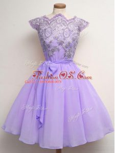 Knee Length Lavender Quinceanera Court Dresses Scalloped Cap Sleeves Lace Up