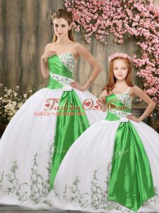Fancy Sweetheart Sleeveless Lace Up 15 Quinceanera Dress White Organza