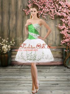 Sweetheart Sleeveless Prom Dress Mini Length Embroidery White Organza