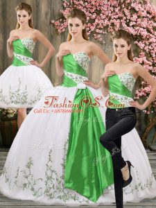 Sweetheart Sleeveless Quince Ball Gowns Floor Length Embroidery and Belt White Organza