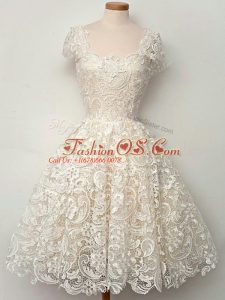 Hot Sale Champagne A-line Lace Dama Dress for Quinceanera Lace Up Lace Cap Sleeves Knee Length