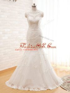 Noble High-neck Sleeveless Wedding Gown Floor Length Lace and Appliques White Tulle