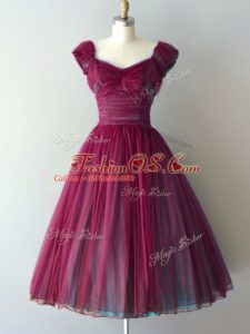 Burgundy A-line Ruching Quinceanera Court of Honor Dress Lace Up Chiffon Cap Sleeves Knee Length