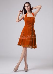 Fantastic Halter Top Sleeveless Mother Of The Bride Dress Knee Length Ruching Orange Chiffon