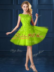 Yellow Green A-line Bateau Cap Sleeves Tulle Knee Length Lace Up Lace and Appliques Bridesmaid Dresses
