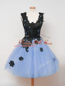 Fantastic Lace Bridesmaid Dress Light Blue Zipper Sleeveless Knee Length